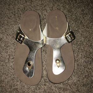 Gold Madden Girl Boise Sandals